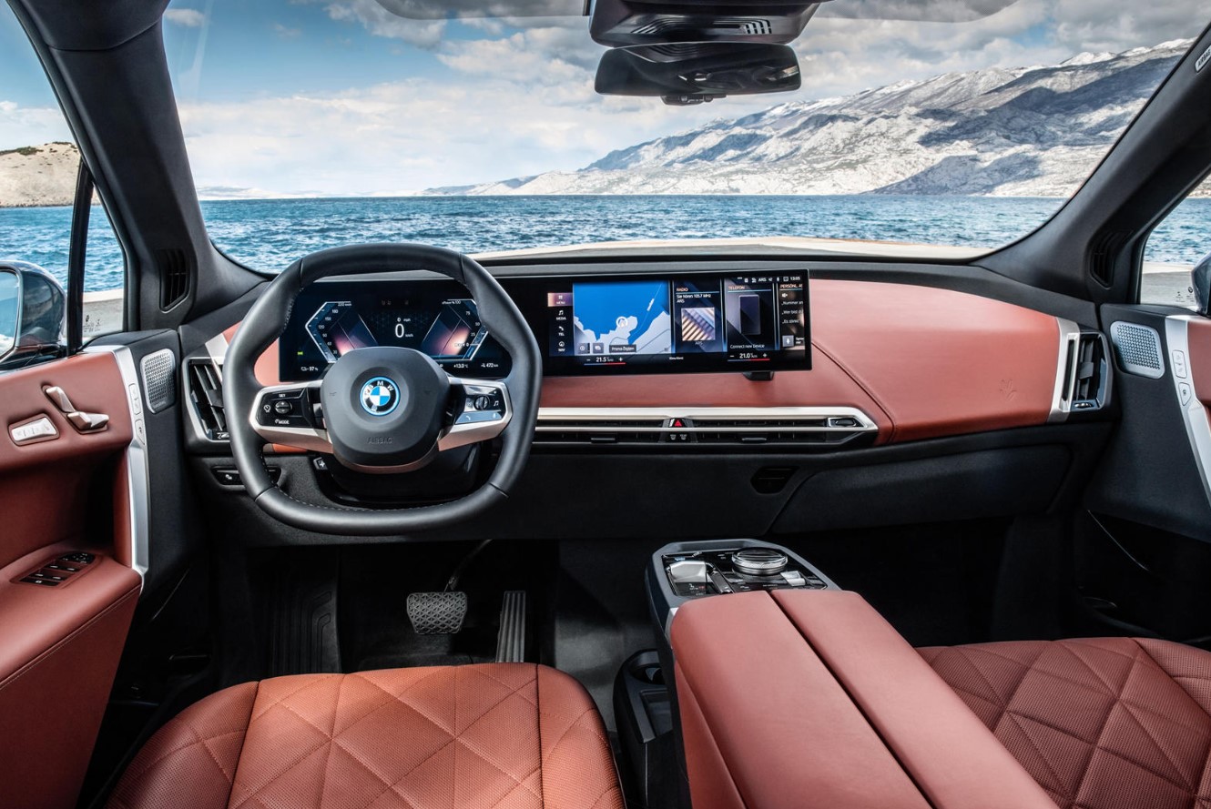 2024 BMW i9 Interior
