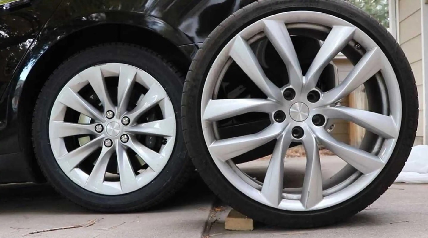 Tesla Model X Tires