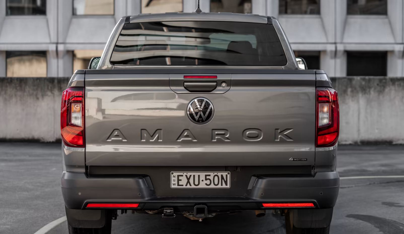 2024 VW Amarok Backside